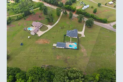 808 N Jarvis Street, Troup, TX 75789 - Photo 37