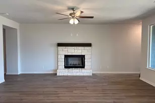 1229 Colca Dr, Springtown, TX 76082 - Photo 5
