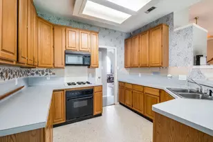 1503 Dutchman Creek Dr, DeSoto, TX 75115 - Photo 5
