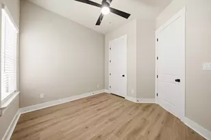 22277 Greenbriar Dr, Whitney, TX 76692 - Photo 29