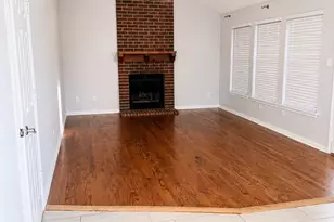 4301 Hudson Ave, Grand Prairie, TX 75052 - Photo 9