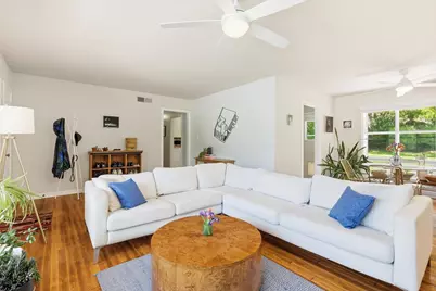 2409 Robinwood Lane, Denton, TX 76209 - Photo 5