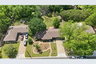 2409 Robinwood Lane, Denton, TX 76209 - Photo 33