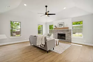 4110 Country Ln, Granbury, TX 76048 - Photo 13
