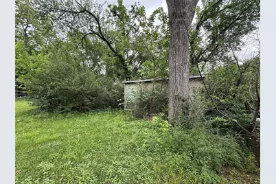 1443 W 5th Avenue, Corsicana, TX 75110 - Photo 7