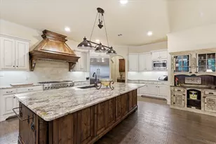 6751 Robinson Canyon Rd, Aubrey, TX 76227 - Photo 13
