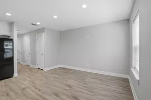 1022 W Shepherd St, Denison, TX 75020 - Photo 5