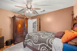 916 Danforth Pl, Arlington, TX 76017 - Photo 25