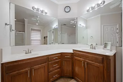 1617 Spencer Lane, Cleburne, TX 76033 - Photo 17