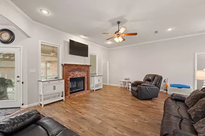 1617 Spencer Lane, Cleburne, TX 76033 - Photo 5