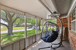 5921 Circular Dr, North Richland Hills, TX 76117 - Photo 5