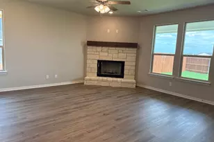 1209 Colca Dr, Springtown, TX 76082 - Photo 5