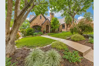 1107 Clermont Avenue, Dallas, TX 75223 - Photo 1
