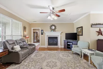209 Arapaho W, Sherman, TX 75092 - Photo 1
