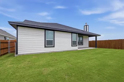 1325 Frio Drive, Springtown, TX 76082 - Photo 23
