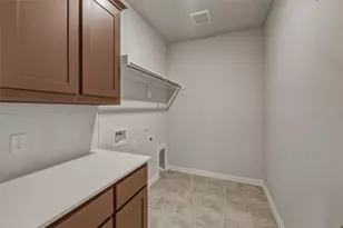 1325 Frio Dr, Springtown, TX 76082 - Photo 17