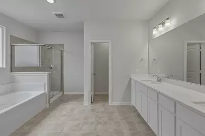 1325 Frio Drive, Springtown, TX 76082 - Photo 15