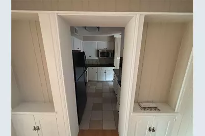 6127 Bandera Avenue #B, Dallas, TX 75225 - Photo 5
