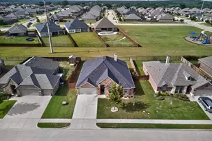 1522 Grassy Meadows Dr, Burleson, TX 76058 - Photo 13