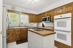 1000 Mellville Dr, Plano, TX 75075 - Photo 9