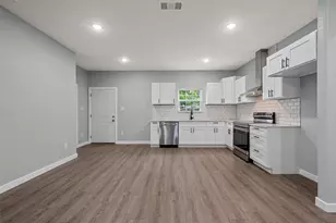 706 Dearborn St, Waco, TX 76704 - Photo 5