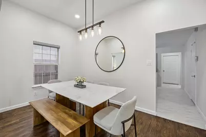 630 W Neely Street, Dallas, TX 75208 - Photo 9