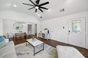 630 W Neely St, Dallas, TX 75208 - Photo 7