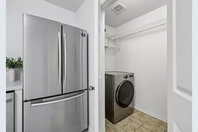630 W Neely Street, Dallas, TX 75208 - Photo 13
