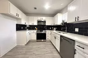 1722 Hillcrest St, Mesquite, TX 75149 - Photo 11
