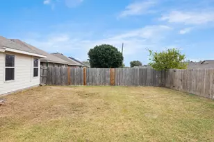 1201 Vicksburg Dr, Ennis, TX 75119 - Photo 25
