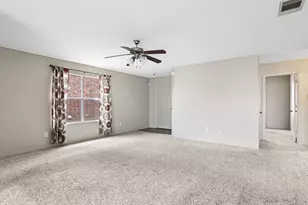 1201 Vicksburg Dr, Ennis, TX 75119 - Photo 3