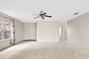 1201 Vicksburg Dr, Ennis, TX 75119 - Photo 5