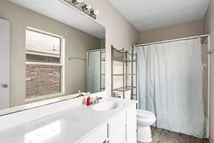 1201 Vicksburg Dr, Ennis, TX 75119 - Photo 19