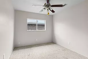1201 Vicksburg Dr, Ennis, TX 75119 - Photo 17