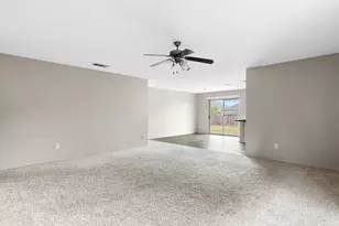 1201 Vicksburg Dr, Ennis, TX 75119 - Photo 7