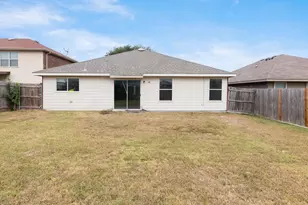 1201 Vicksburg Dr, Ennis, TX 75119 - Photo 15