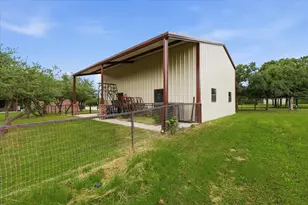 150 Blacktail Ln, Azle, TX 76020 - Photo 31