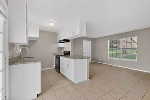 8024 Cambridge Cir, White Settlement, TX 76108 - Photo 13