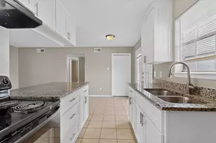 8024 Cambridge Cir, White Settlement, TX 76108 - Photo 19