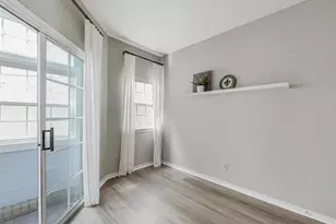 1010 Allen St, Dallas, TX 75204 - Photo 11