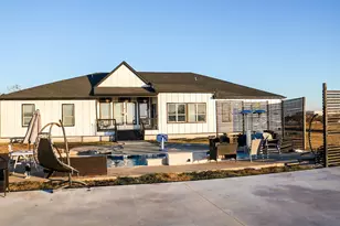 997 Ovilla Rd, Waxahachie, TX 75167 - Photo 3