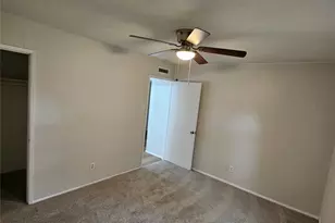 2905 Dove Meadow Dr, Garland, TX 75043 - Photo 7