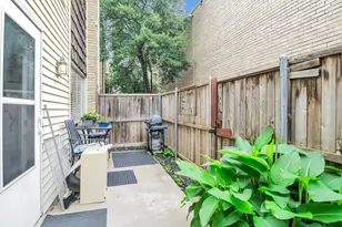 2702 Douglas Ave, Dallas, TX 75219 - Photo 5