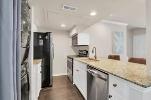2702 Douglas Ave, Dallas, TX 75219 - Photo 15