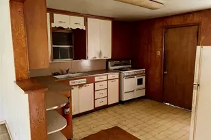1202 Lindsey St, Denton, TX 76205 - Photo 5