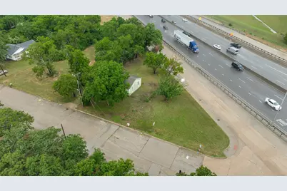 1202 Lindsey Street, Denton, TX 76205 - Photo 11