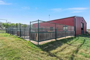 399 Satin Rd, Chilton, TX 76632 - Photo 23