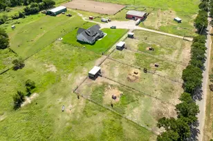 399 Satin Rd, Chilton, TX 76632 - Photo 31