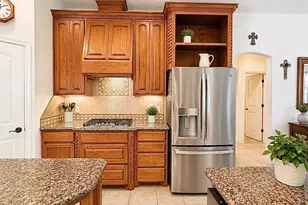 8803 Hampton South Ct, Granbury, TX 76049 - Photo 21