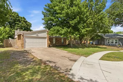 5113 Blue Glen Drive, The Colony, TX 75056 - Photo 3